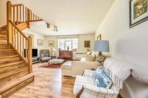 Charming Annexe Lodge with Parking Pass The Keys